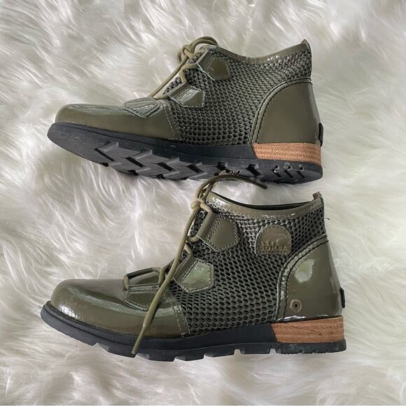 Sorel Women’s Major Lace Mesh Boot Patent Leather Hunter Green Lace-Up Flats 6.5 - Picture 9 of 9